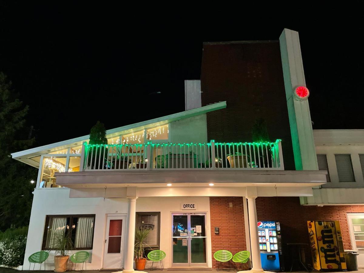 O'Sullivan'S Motel Lake George Kültér fotó