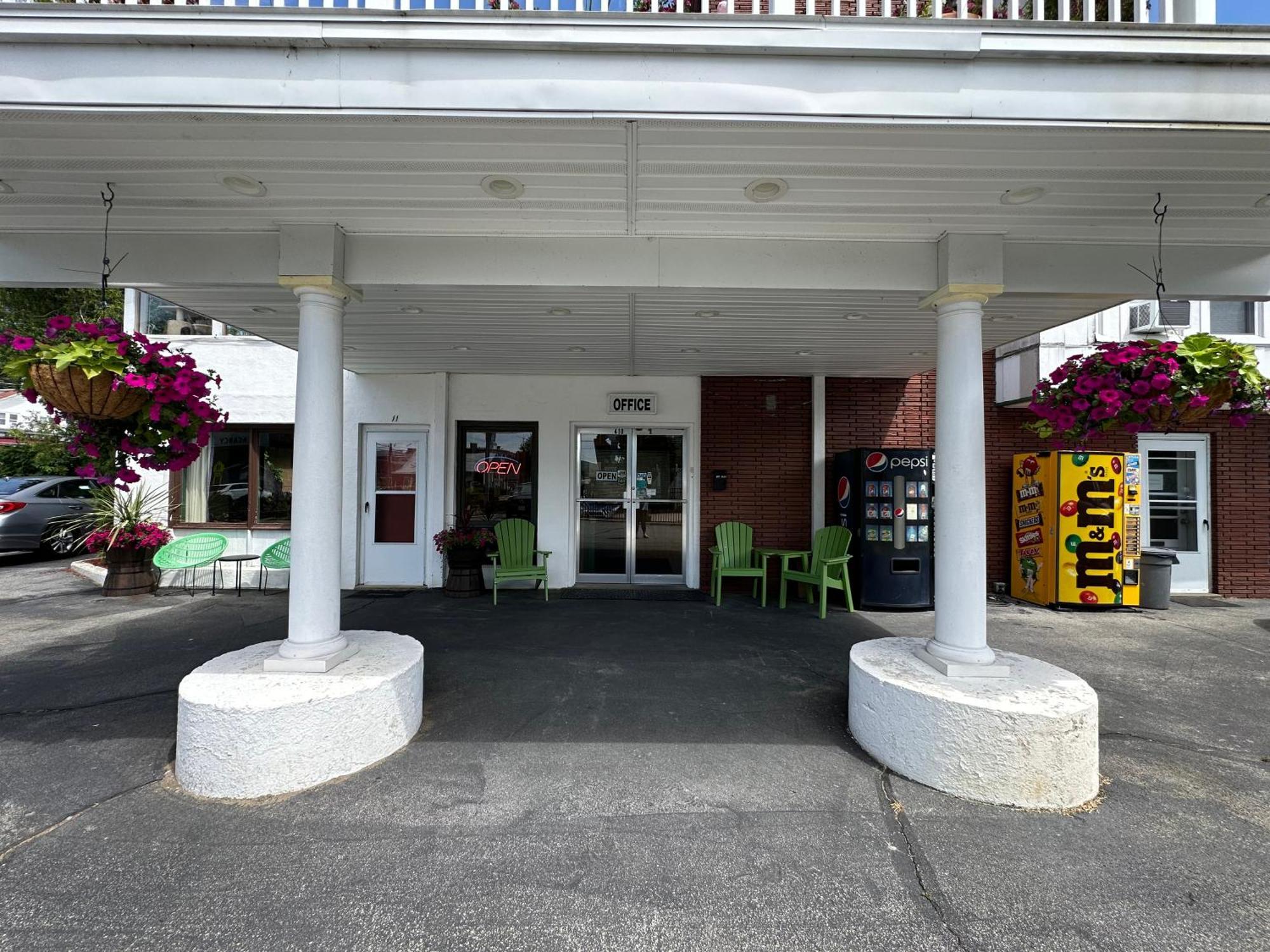 O'Sullivan'S Motel Lake George Kültér fotó