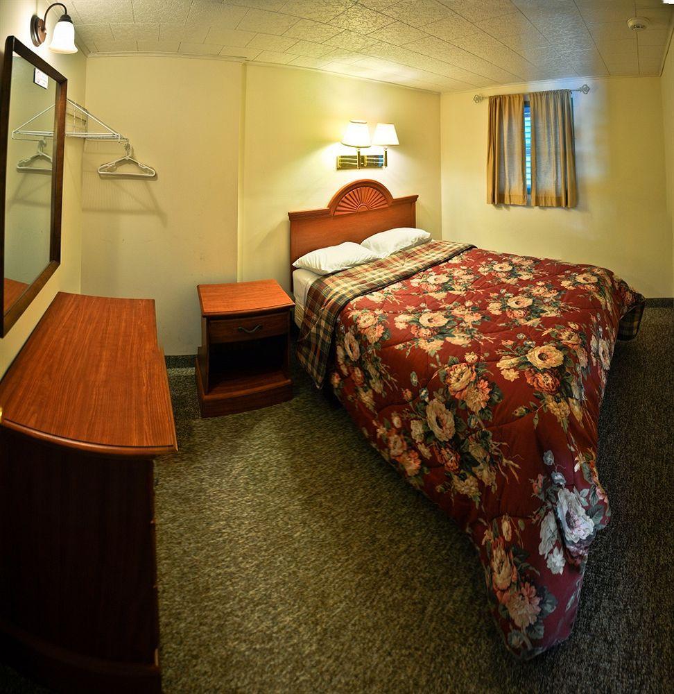 O'Sullivan'S Motel Lake George Kültér fotó