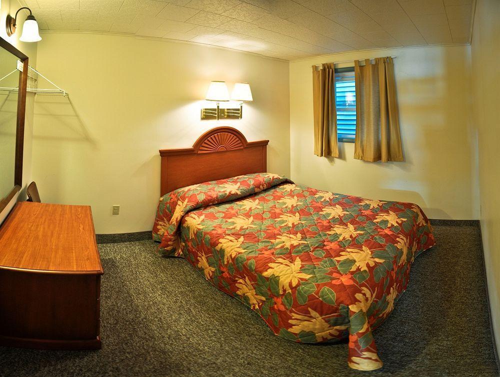 O'Sullivan'S Motel Lake George Kültér fotó